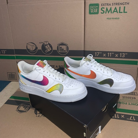 Like brand new hardly wore them. Just looking to sell and get a few extra bucks - Picture 8 of 8